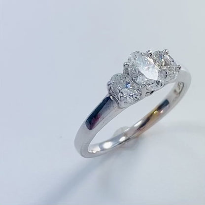 Past Present Future Princess Oval Ring (Platinum) (0.92 ct)